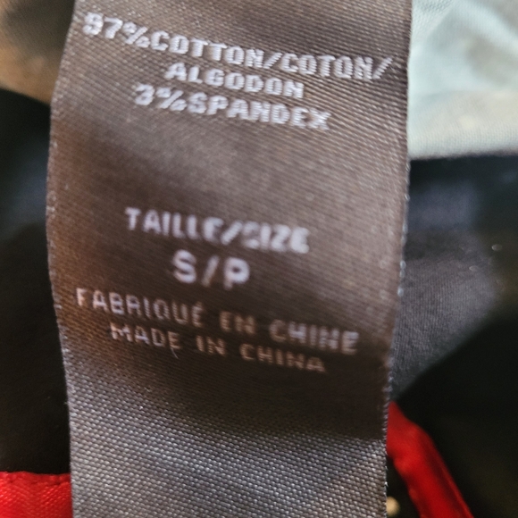 NWT Gorgeous summer dress, beautiful flowy hem line. Very complementing colours - Picture 8 of 12